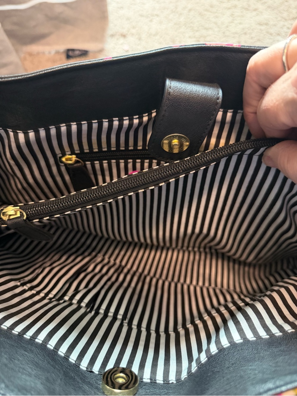 NWT Luv Betsy Johnson Stripe Tote with Bag Charm and Pouch - Picture 9 of 9